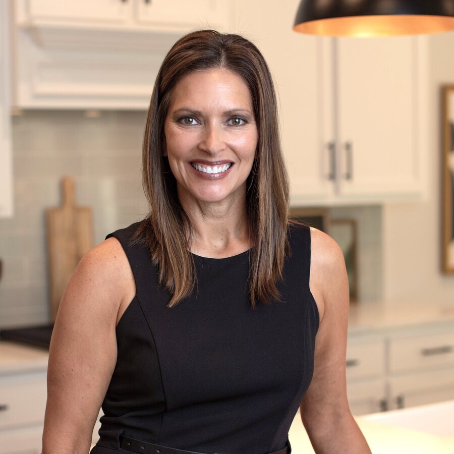 Real Estate Agent Amanda Spears Harper
