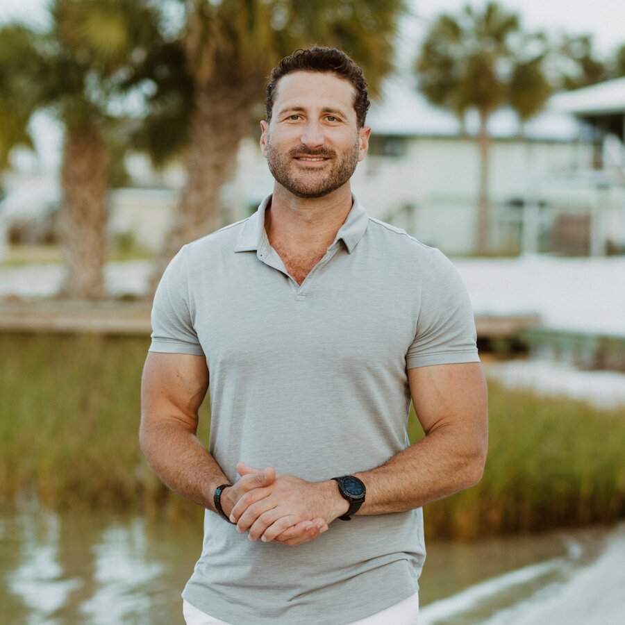 Real Estate Agent Beau Haginas