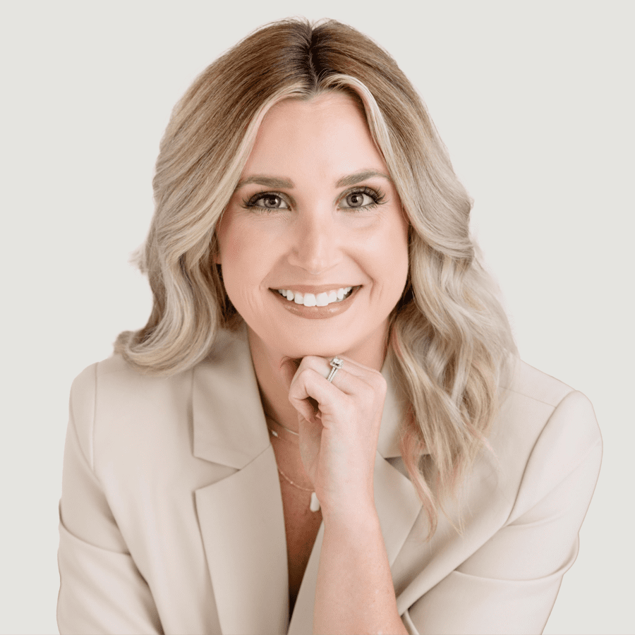 Real Estate Agent Sarah Phillips